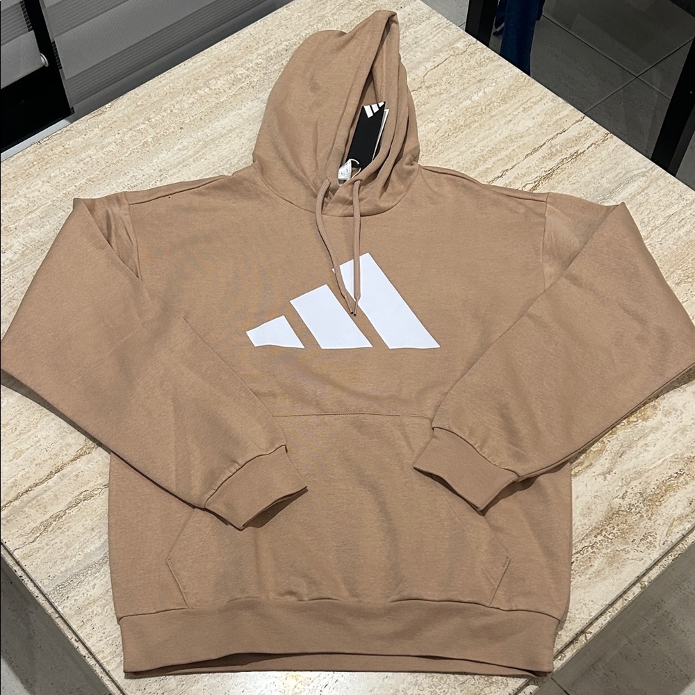 NEW 🆕 Adidas Men's Tan Hoodie with White Logo size M / NWT